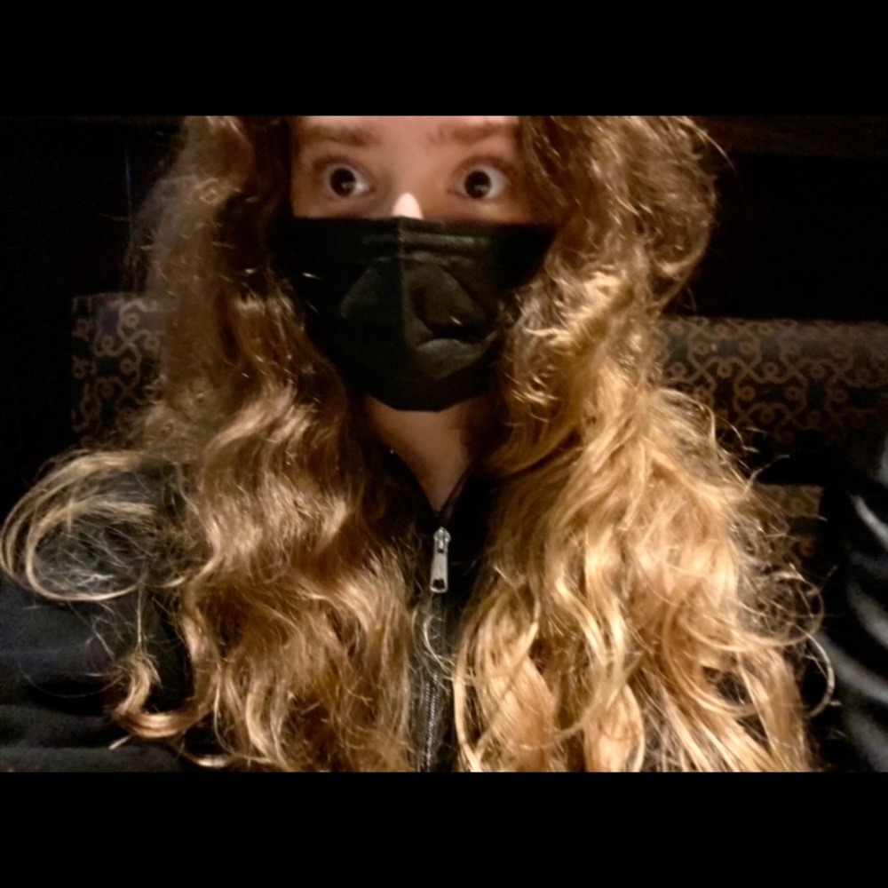 Meet your Posher, Lori